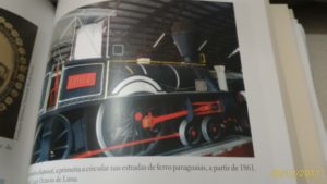 Primeira locomotiva ferroviária do Paraguai.